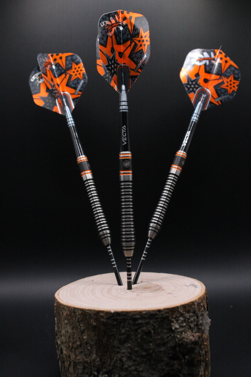 A) Winmau Danny Noppert 2.0 90% - 23 gram