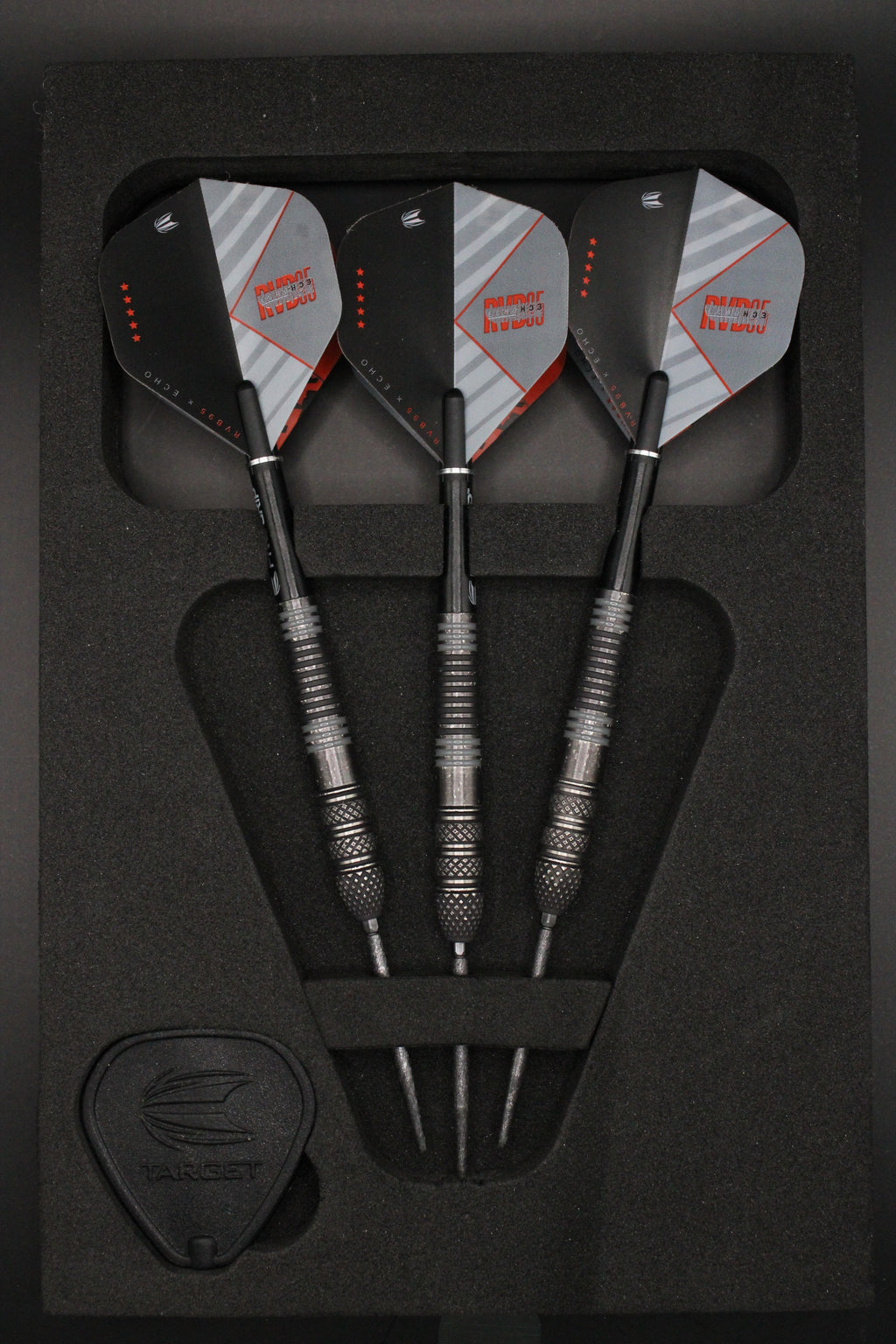A) Target Raymond van Barneveld Echo 95% - 23 gram Swiss point